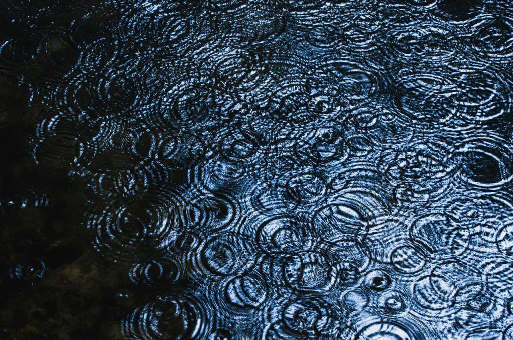 water, rain, ripples, waves, desktop backgrounds, free wallpaper, cool backgrounds, wallpaper 4k, circles, 4k wallpaper, hd wallpaper, surface, free background, nature, texture, laptop wallpaper, wallpaper hd, full hd wallpaper, 4k wallpaper 1920x1080, mac wallpaper, windows wallpaper, background, beautiful wallpaper, droplets